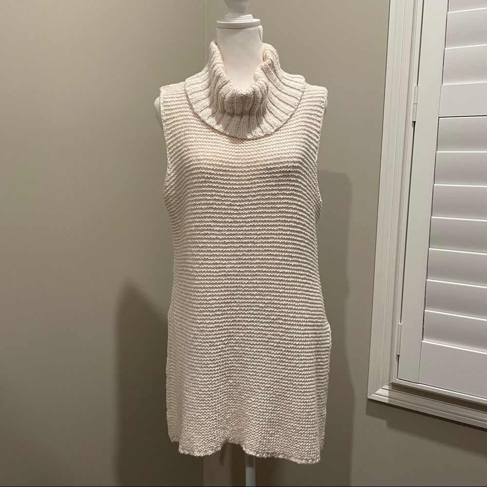 Knit Sleeveless Sweater